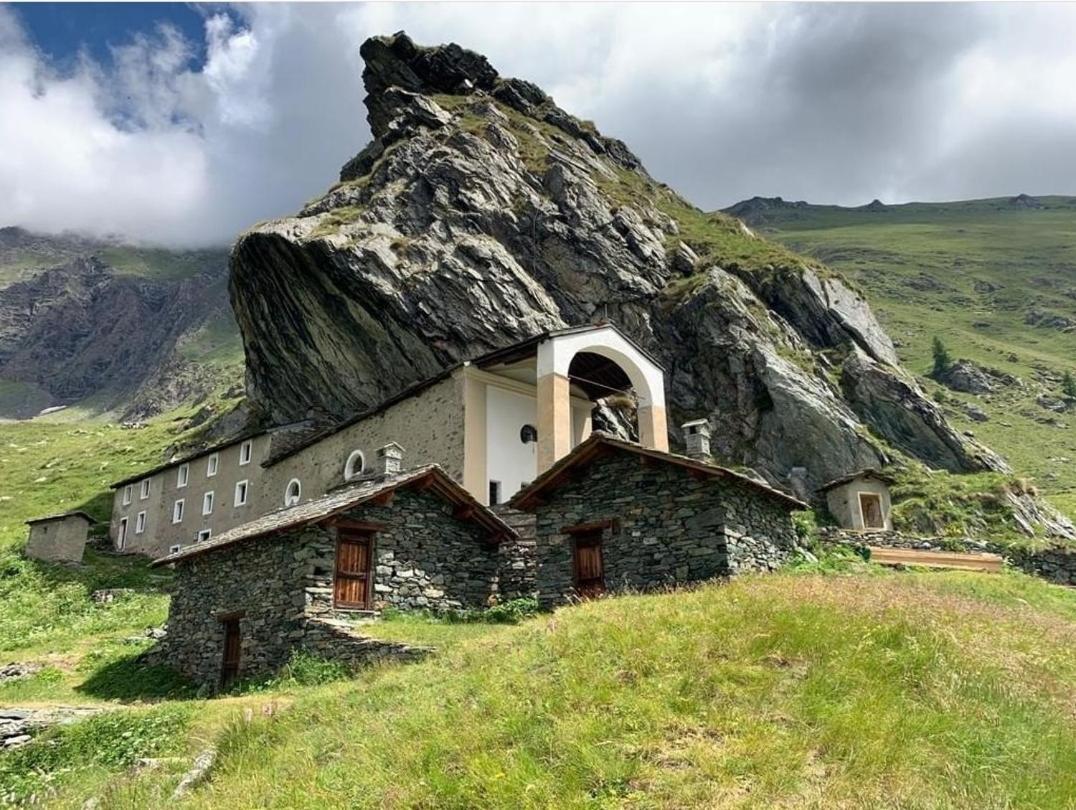 Chalet Rosa Dei Monti Piamprato Bagian luar foto
